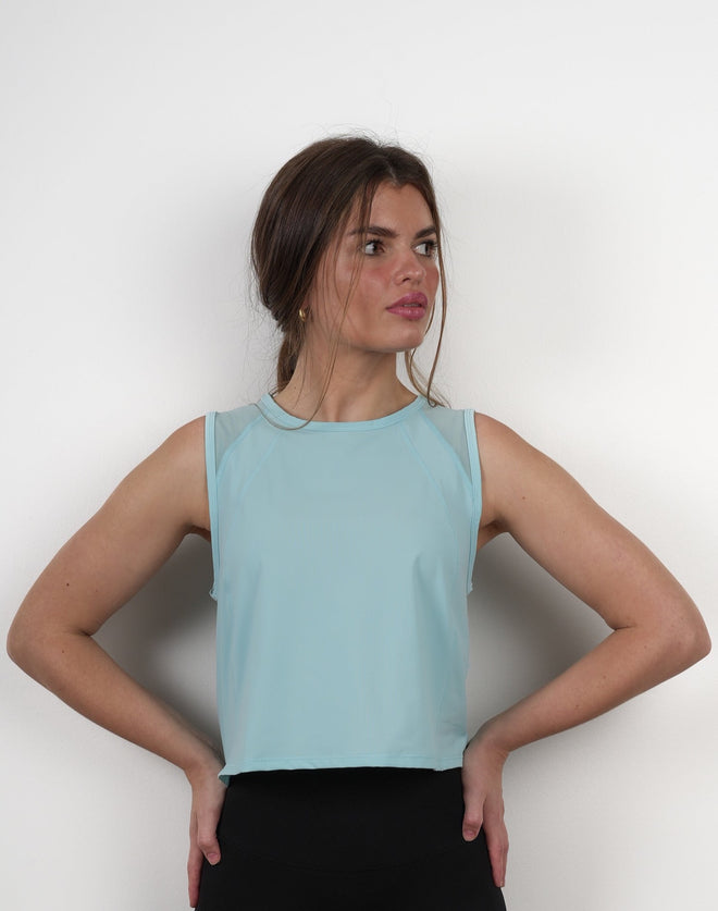 Breathable cropped tank top