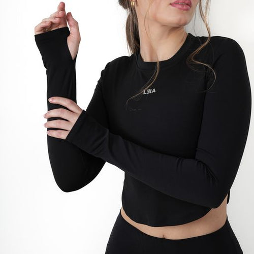 Extended dry fit cropped long sleeves